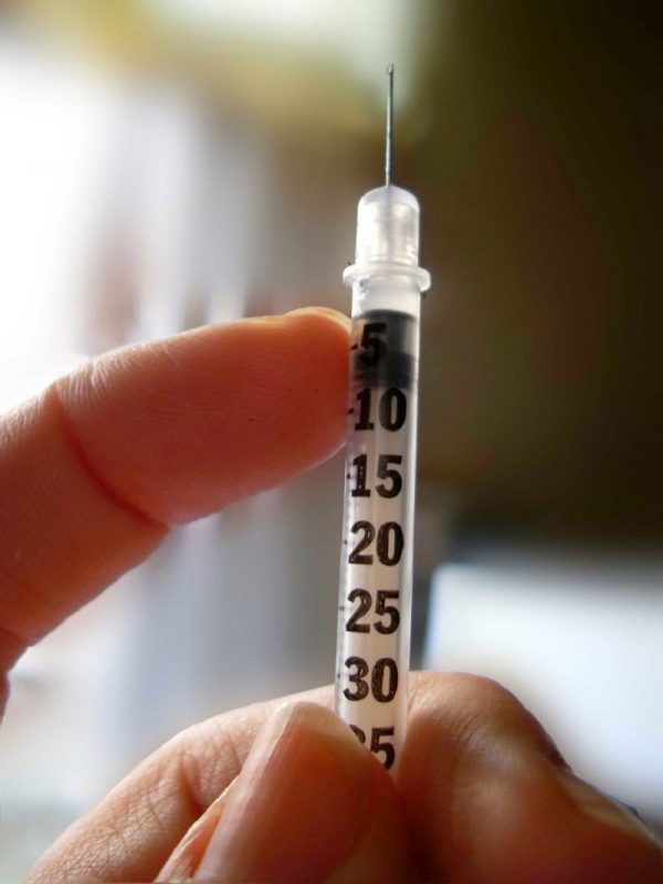 Find Out Everything Related To Diabetes For Your Pet's Health 1 Find Out Everything Related To Diabetes For Your Pet's Health insulin syringe 0121 | Cats