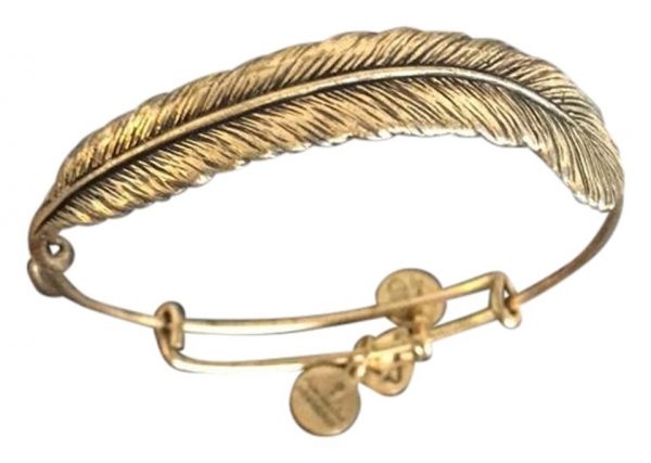 10 Ways to Make Meaningful Gifts that Show Your Love 17 10 Ways to Make Meaningful Gifts that Show Your Love Bangle Spiritual Armor 2 | Gift Ideas