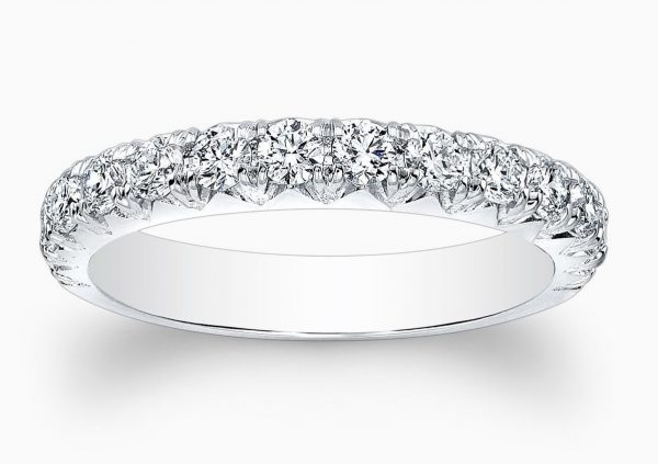 10 Ways to Make Meaningful Gifts that Show Your Love 14 10 Ways to Make Meaningful Gifts that Show Your Love Personalized Diamond Eternity Ring | Gift Ideas
