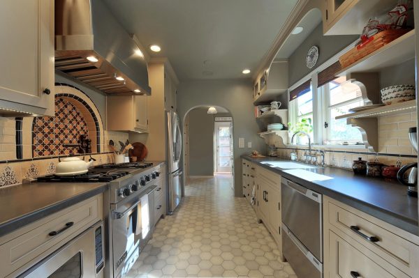 Top 20 latest kitchen design trends The Spanish And Moroccan Style Look 1 | Lifestyle