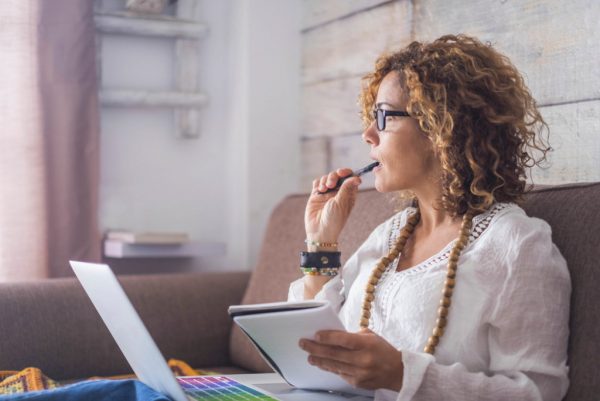 Latest 10 SEO Trends to Know while Choosing SEO Service 5 Latest 10 SEO Trends to Know while Choosing SEO Service woman thinking laptop | Business & Finance