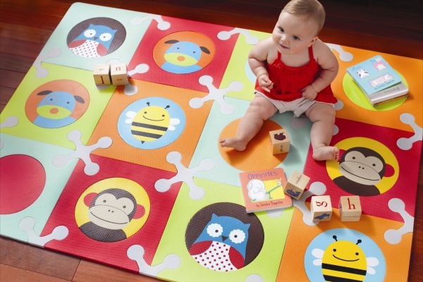 Top 20 Special and Perfect Newborn Baby Gift Ideas Baby mat. 1 | Gift Ideas