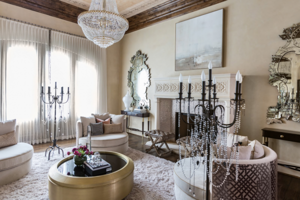 Top 15 Unique Interior Decoration Trends to Give Stunning Look to your Home antique pieces | Lifestyle