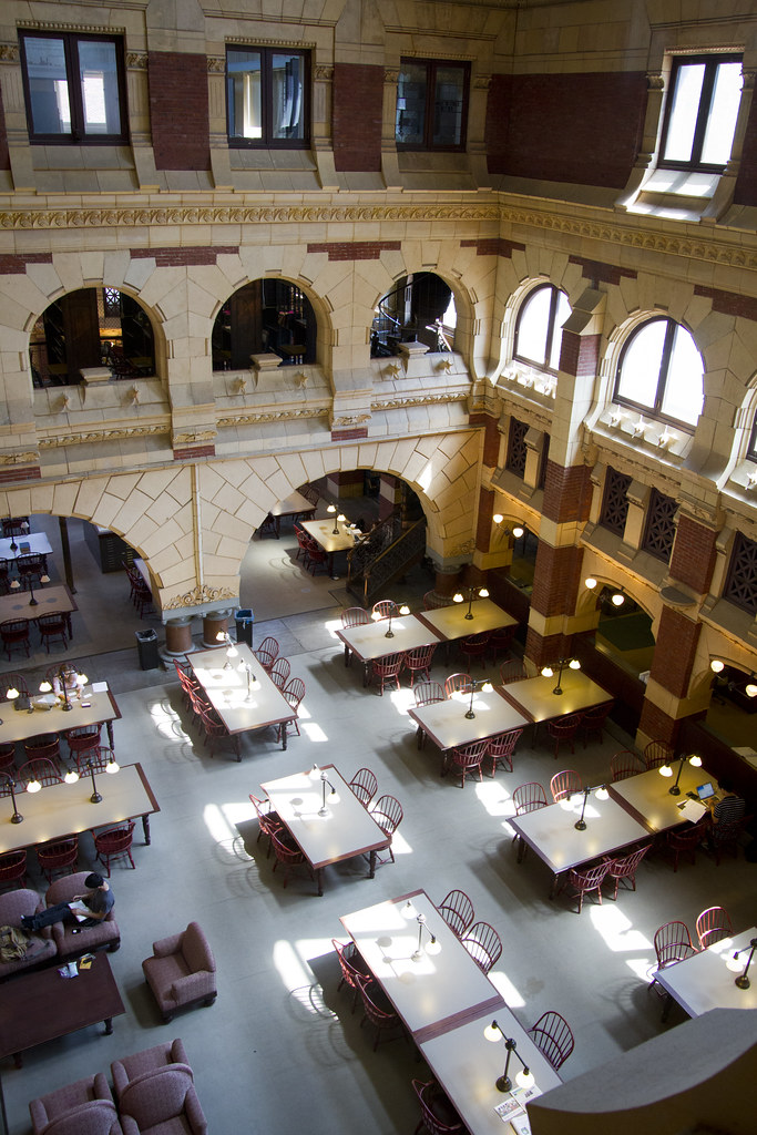Top 10 Business Schools in the US 3 Top 10 Business Schools in the US University of Pennsylvania | Business & Finance